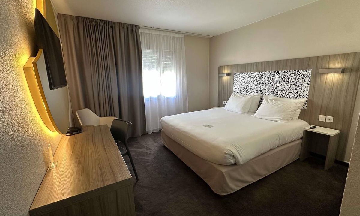Gorge de Loup Hotel | Ibis Styles Lyon Gorge de Loup Saphir