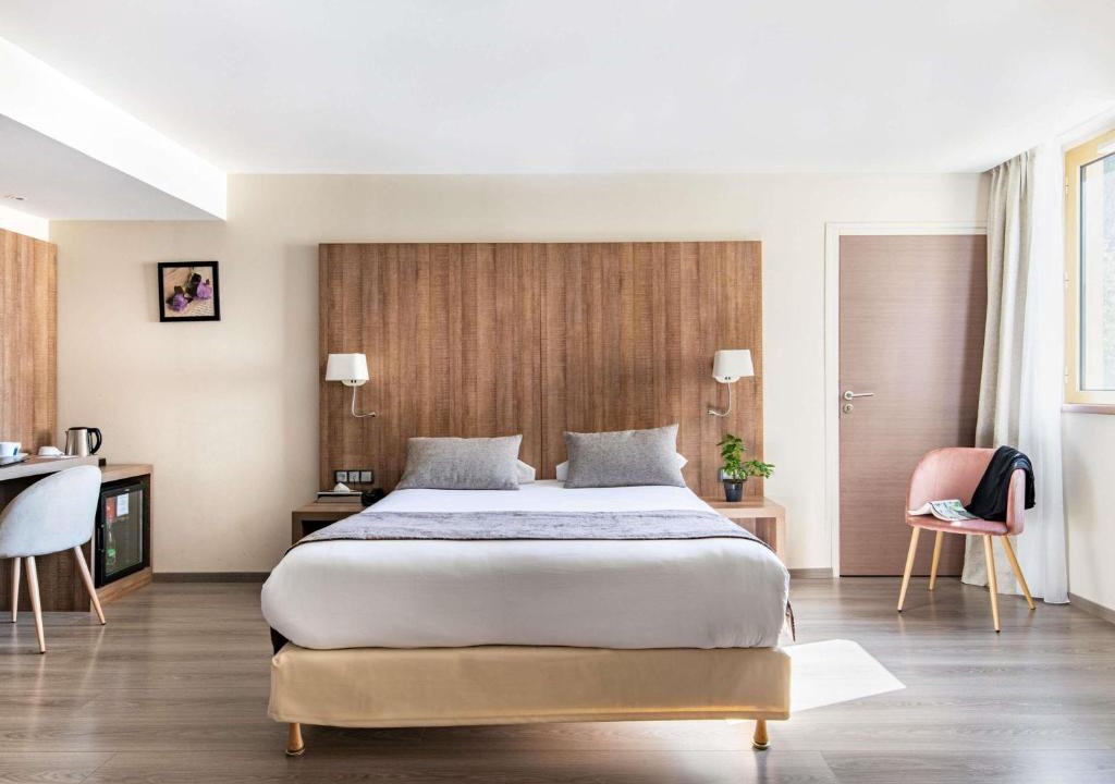 Brignais Hotel | ibis Styles Lyon Sud Brignais