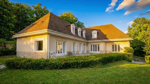 Dunieres Villa | ImaginaSoi - Le Gîte - Maison de Maître très spacieuse avec parc - idéal groupe