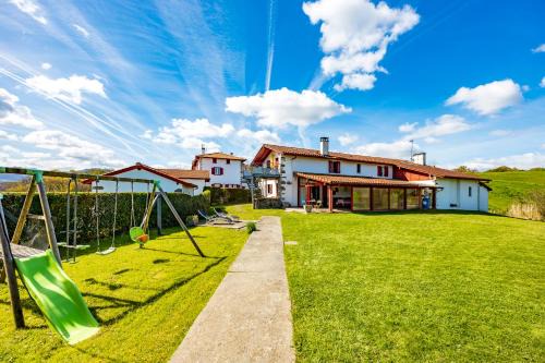 Espelette House | Irazabal Beheria Villa