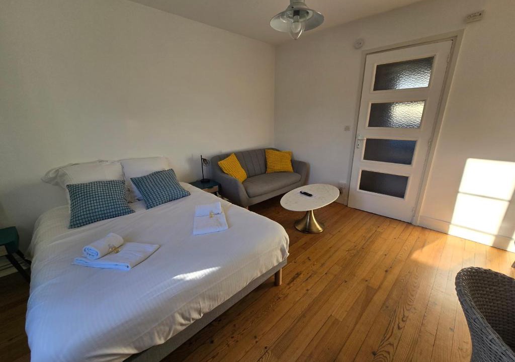 Le Marais Apartment | Izar-SILS
