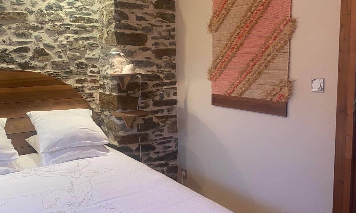 Bagneres-de-Luchon House | Jasmine joli chapeau A la montagne