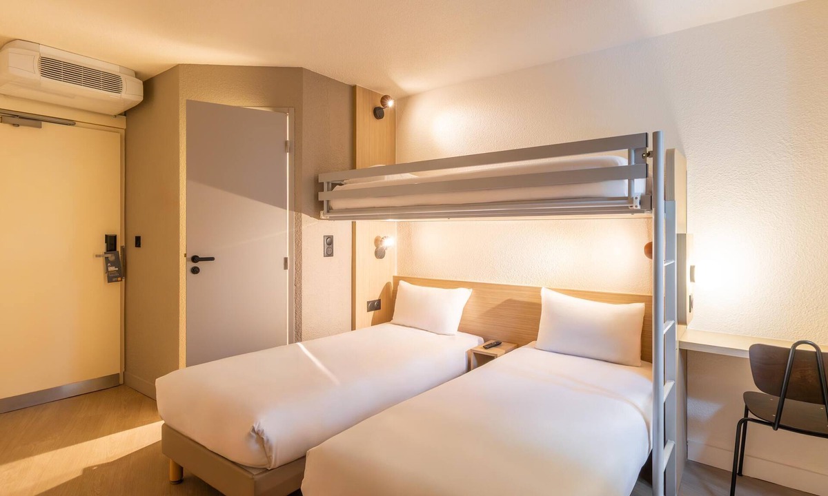 Roissy-en-France Hotel | Kyriad ECO - Roissy - Airport Paris-Charles de Gaulle