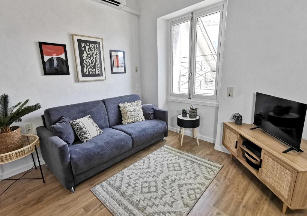 Chambery Apartment | L'éclat urbain