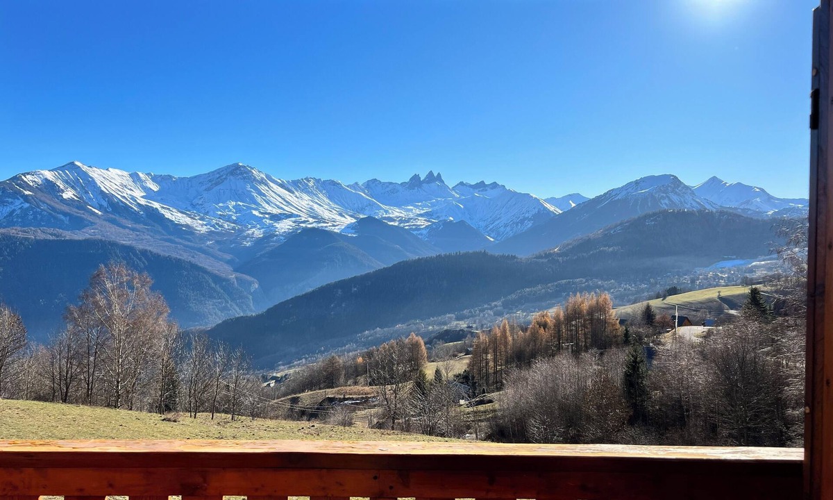 Jarrier Apartment | L'ô'd'olle, Appartement Dans un Chalet en Pleine Nature