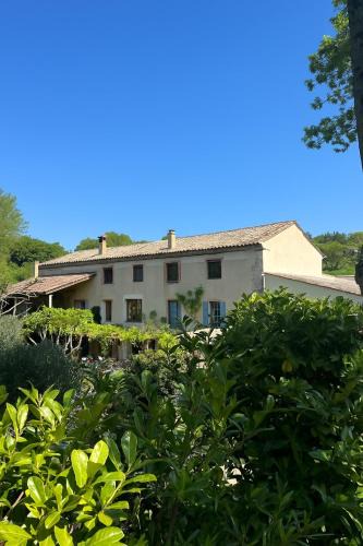 Souspierre Bed & Breakfast | L'Ancienne Taverne Chambres d'hôtes et Gîtes