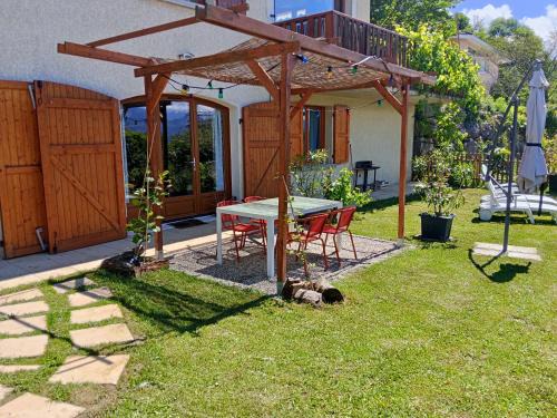 Jarrie Apartment | L'Aparté Nature, entre campagne et montagne