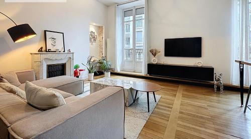 Grenoble City Centre Apartment | l atypique d Édouard