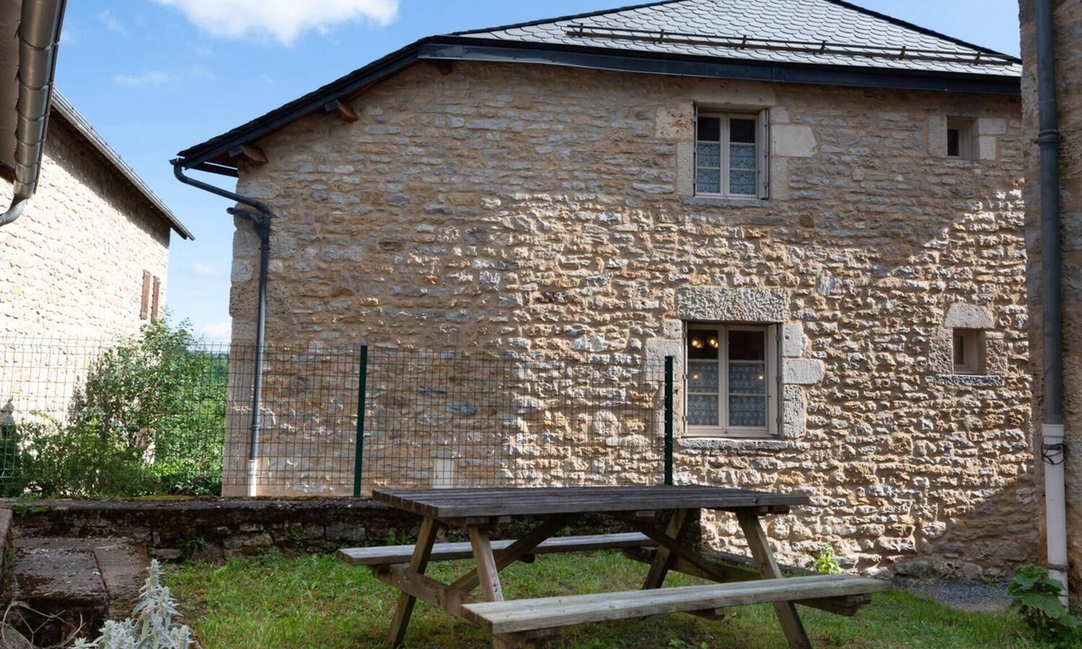 Saint-Saturnin House | L'OUSTAL DE LUCIE - SAINT SATURNIN