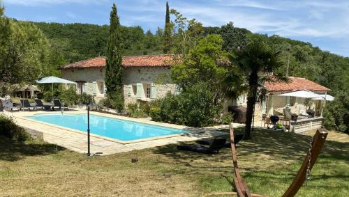 Auch Bed & Breakfast | La Bordeneuve - Chambre d'hôtes