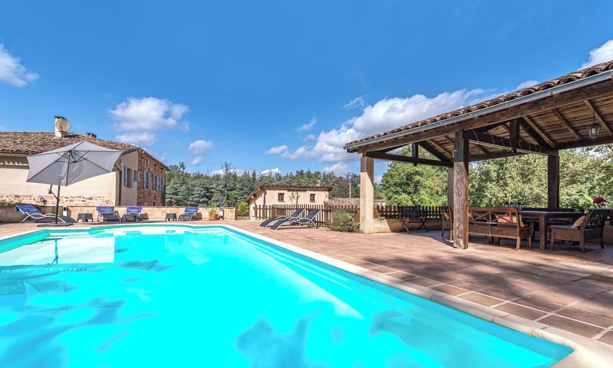 Castelnau-de-Montmiral Villa | La Brisée - Seven Bedroom Villa, Sleeps 14