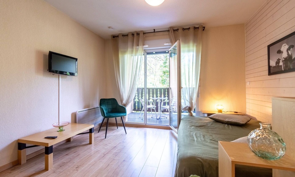 Ax-les-Thermes Apartment | La Bulle d’Ax - Domaine de la Vallée d'Ax