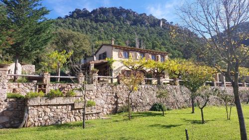 Prenafeta House | La Calma Montblanc Prenafeta