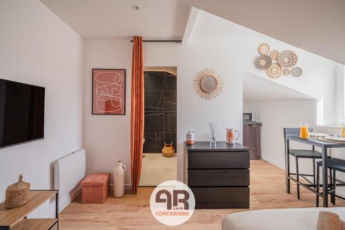 Fontaine Apartment | La Casa Marrakech - Superbe studio rénové - 2 pers