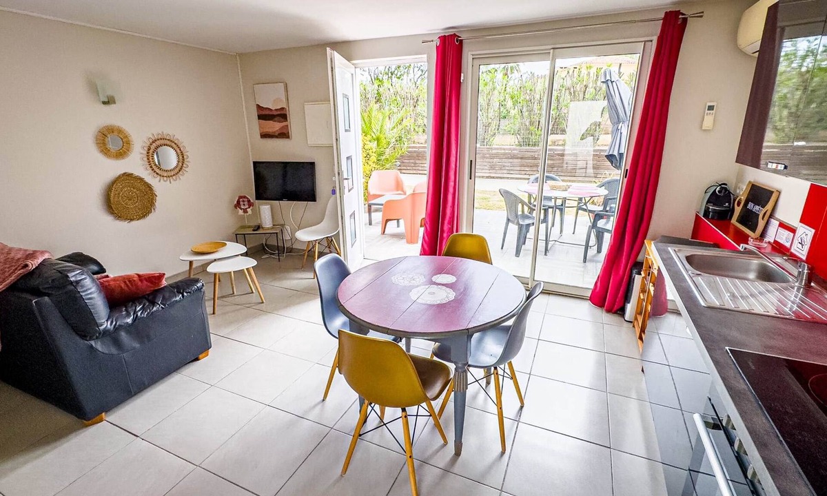 Elne House | La Cigalière in Côte Vermeille - gîte Lie de Vin