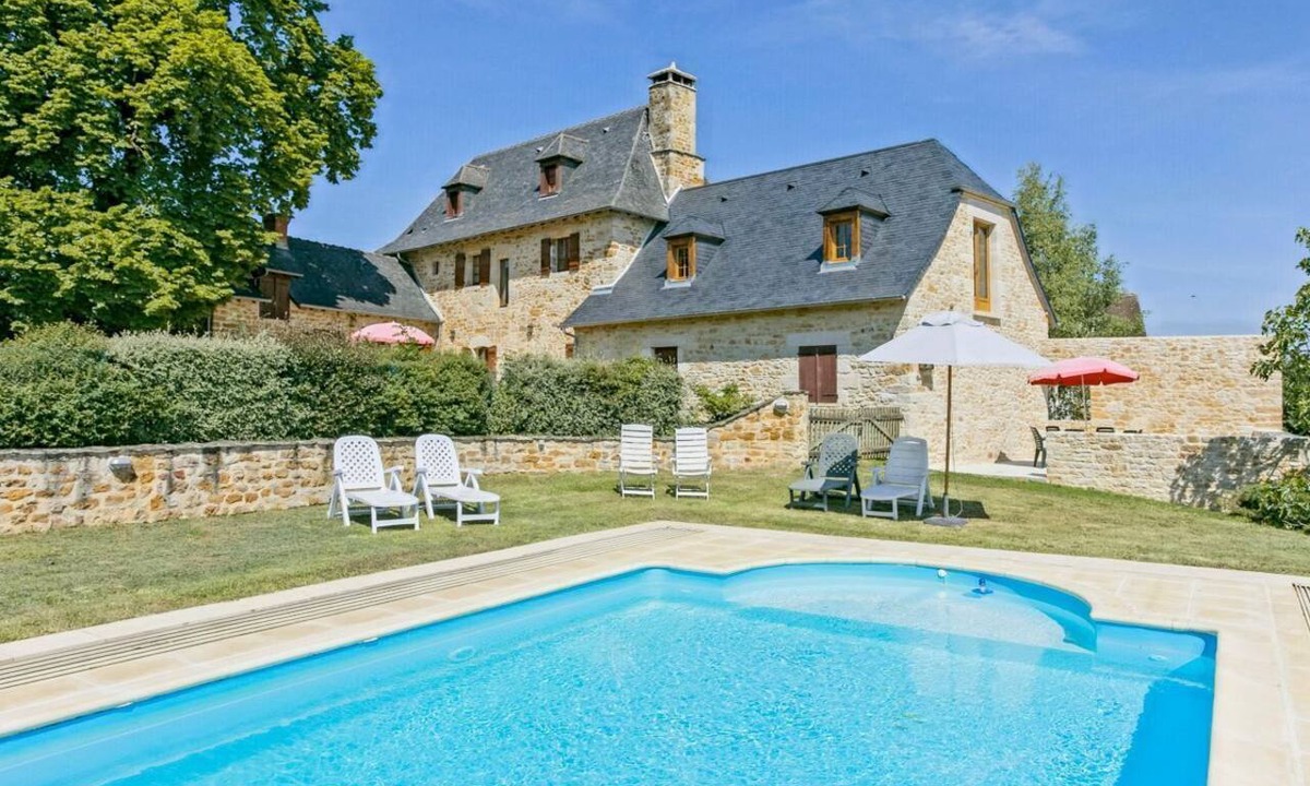 Grezes Villa | La Closerie - Five Bedroom Villa, Sleeps 8