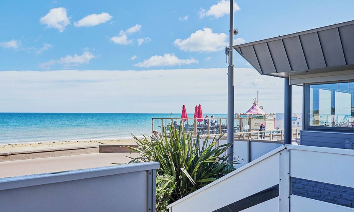 Courseulles-sur-Mer Hotel | La Cremaillère