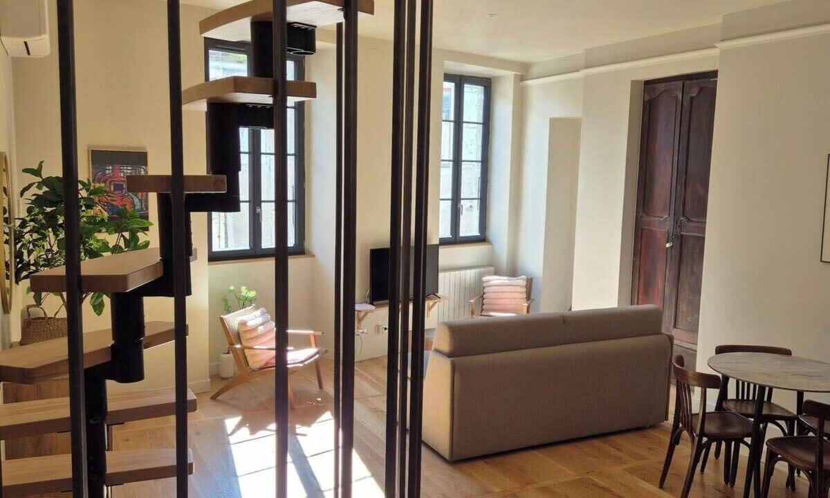 Martel Apartment | La douce Marteline, duplex AC