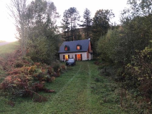 Germs-sur-l'Oussouet Ski Chalet | LA Grange du Bonheur
