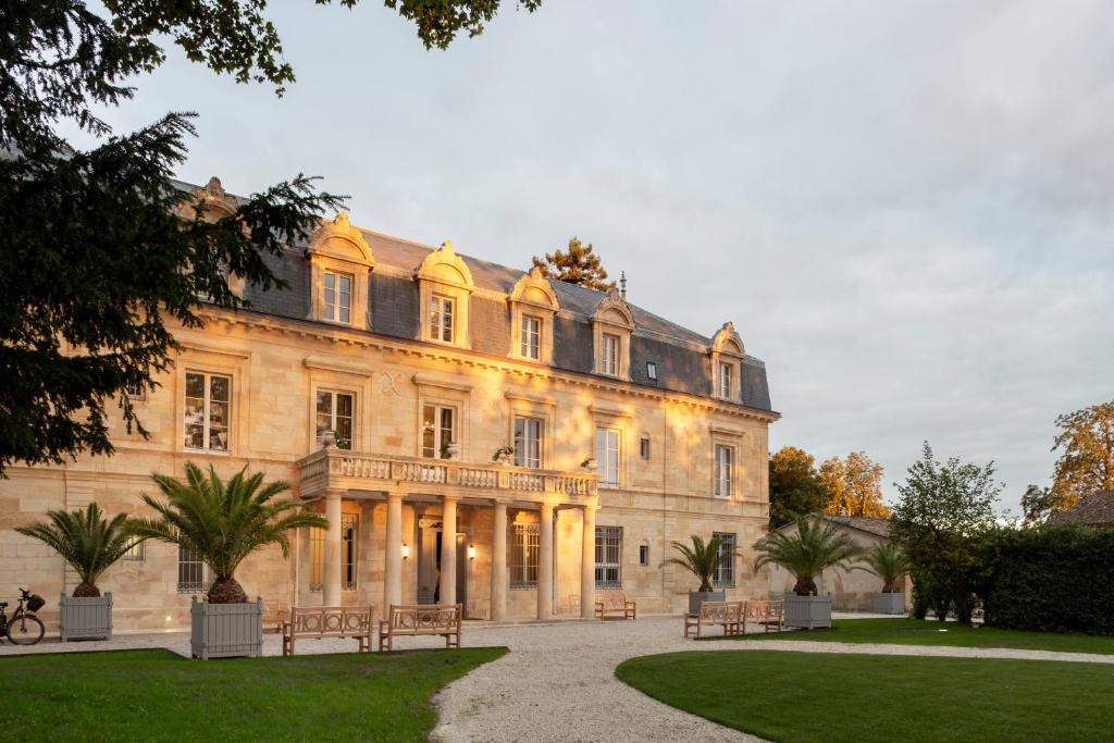 Saint-Estephe Hotel | La Maison d'Estournel