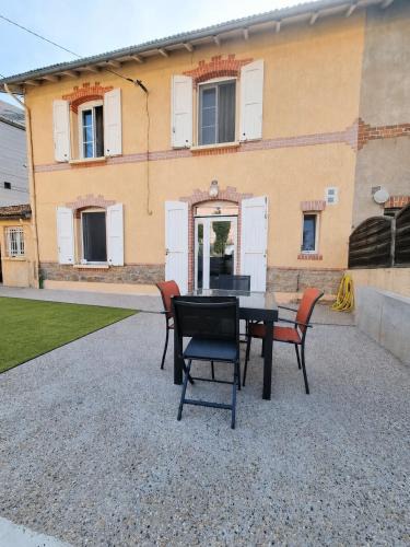 Severac-d'Aveyron House | La maisonette