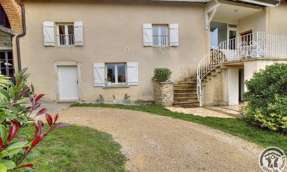Le Perreon House | La Passiflore - LE PERREON
