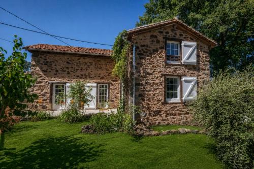 Panazol House | La Petite Maison du Golf, au Golf de la Porcelaine