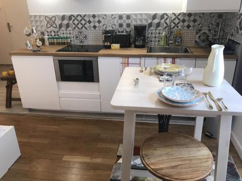 Part Dieu - Bir Hakeim Apartment | La Suite de Léon appartement D - Lyon Garibaldi