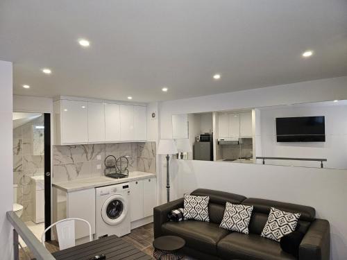 Le Puy-en-Velay Apartment | La suite - Rue droite