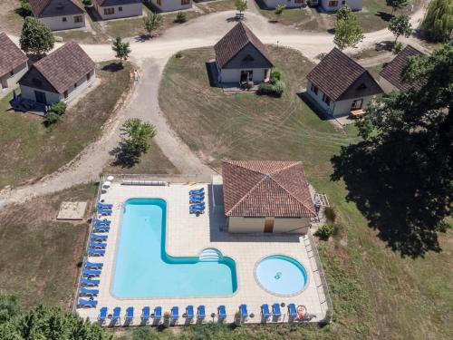 Lacapelle-Marival House | Lac Bleu 11