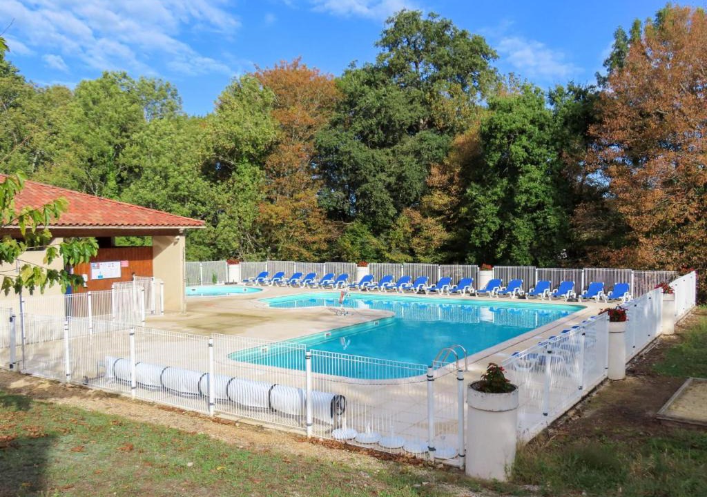 Lacapelle-Marival House | Lac Bleu 26