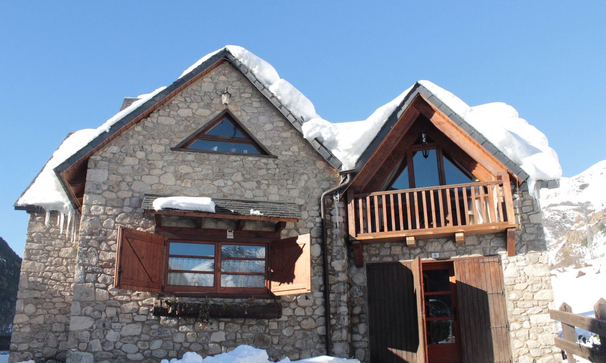 Arties House | Large Aranese style house in Arties near the best ski resort in Spain.