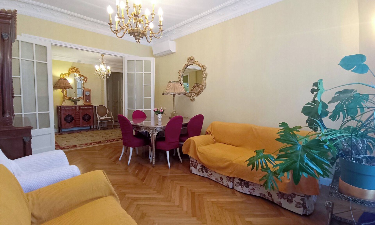 Thiers Apartment | Large, bright apartment in the heart of Nice