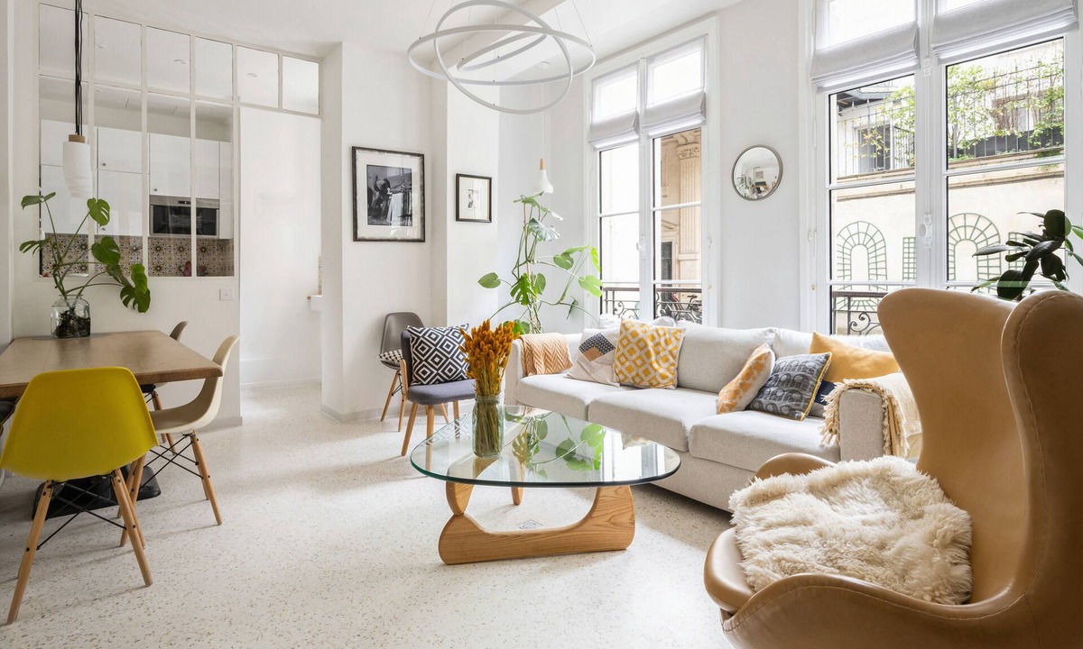 9th Arrondissement House | Large house renovated in Paris - Welkeys