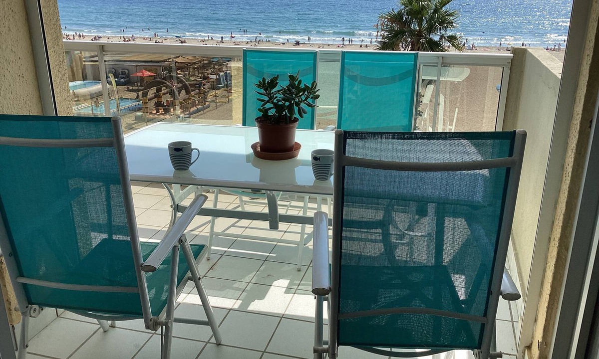 Mediterranee Apartment | Large T2 1st line 180° view and parking space