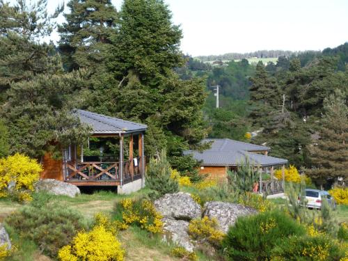 Ribennes Ski Chalet | Le Chalets du lac de Ganivet