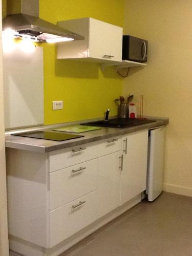 Brive-la-Gaillarde Apartment | Le Clos Domenat 3