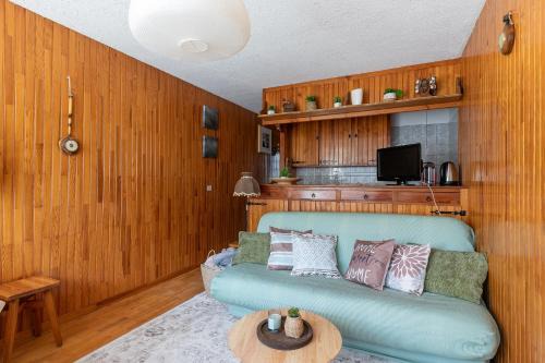 Saint-Leger-les-Melezes Apartment | Le Cocon des Mélèzes - Appt pour 6 proche pistes