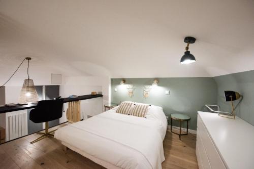 Griffon - Royale Apartment | Le duplex d'André - Un écrin cosy et design pour 2