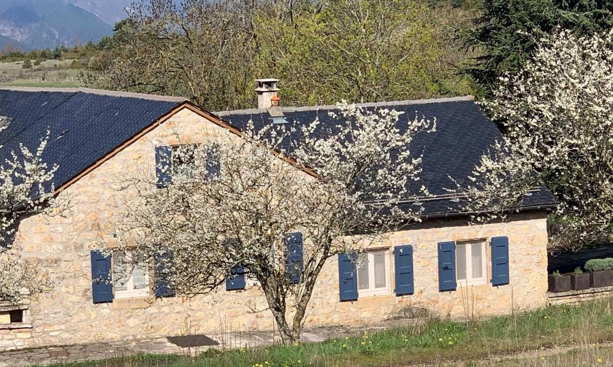 Gorges du Tarn Causses House | Le Gîte des Champs, à Montbrun