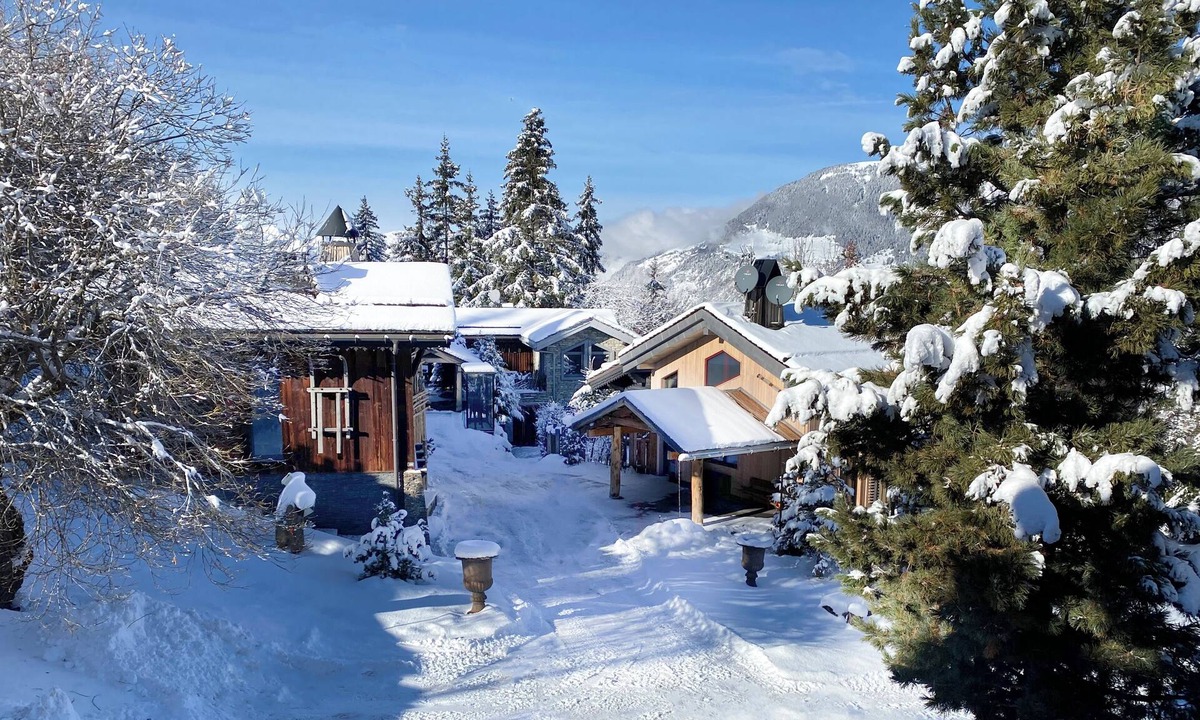 Courchevel Ski Chalet | Le Hameau de Marcandou