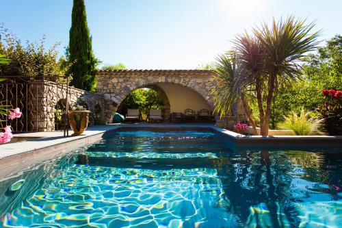 Brissac House | Le Jardin aux Sources - Château de Brissac