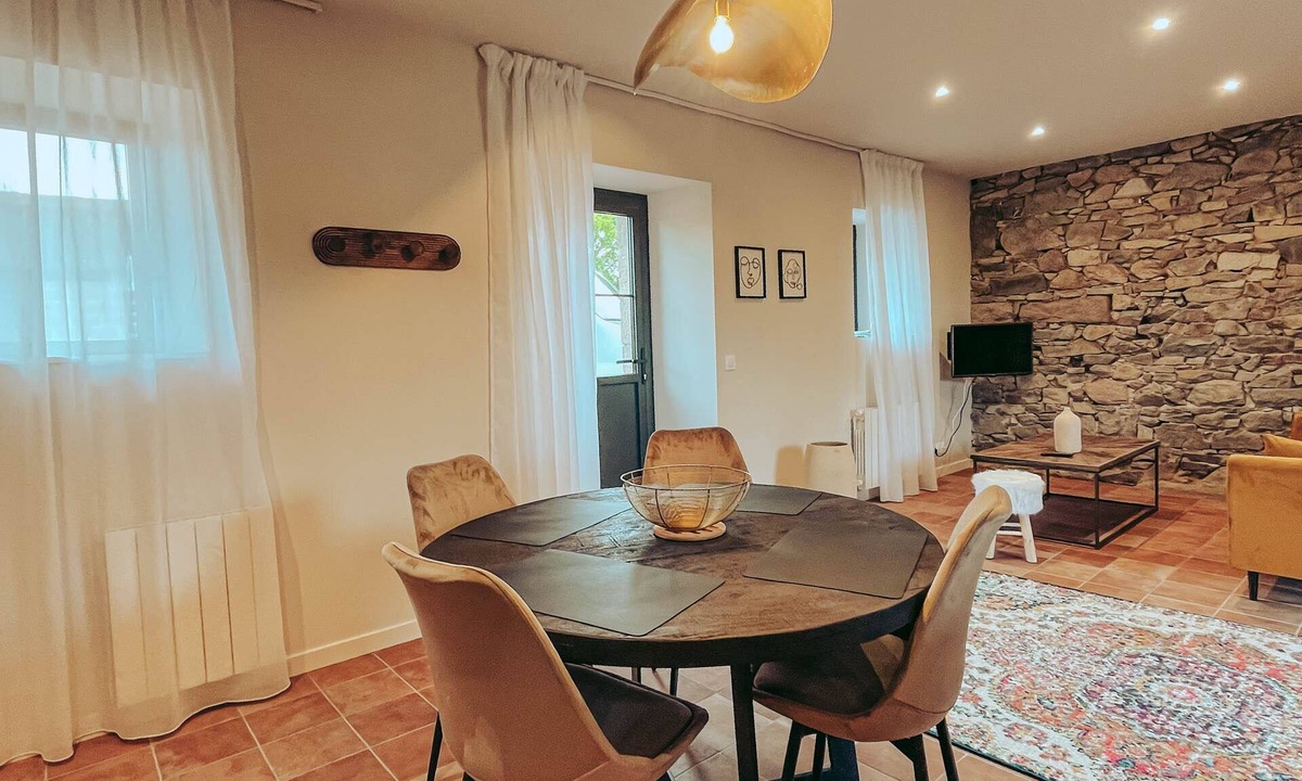 Perros-Guirec House | Le Lodge #2 with garden and pool access - Perros Guirec