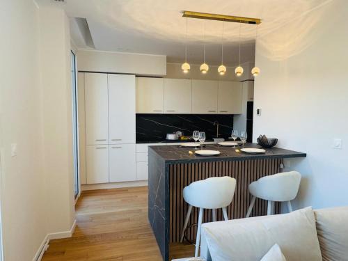 Saint Philippe Apartment | LE PALAIS DIANE - Apt cosy, Moderne et Climatisé