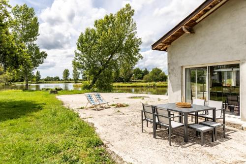 Queyrac Apartment | Le panoramique du lac d'isachris