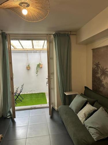Quartier Hyper-Centre Apartment | Le petit Championnet T2