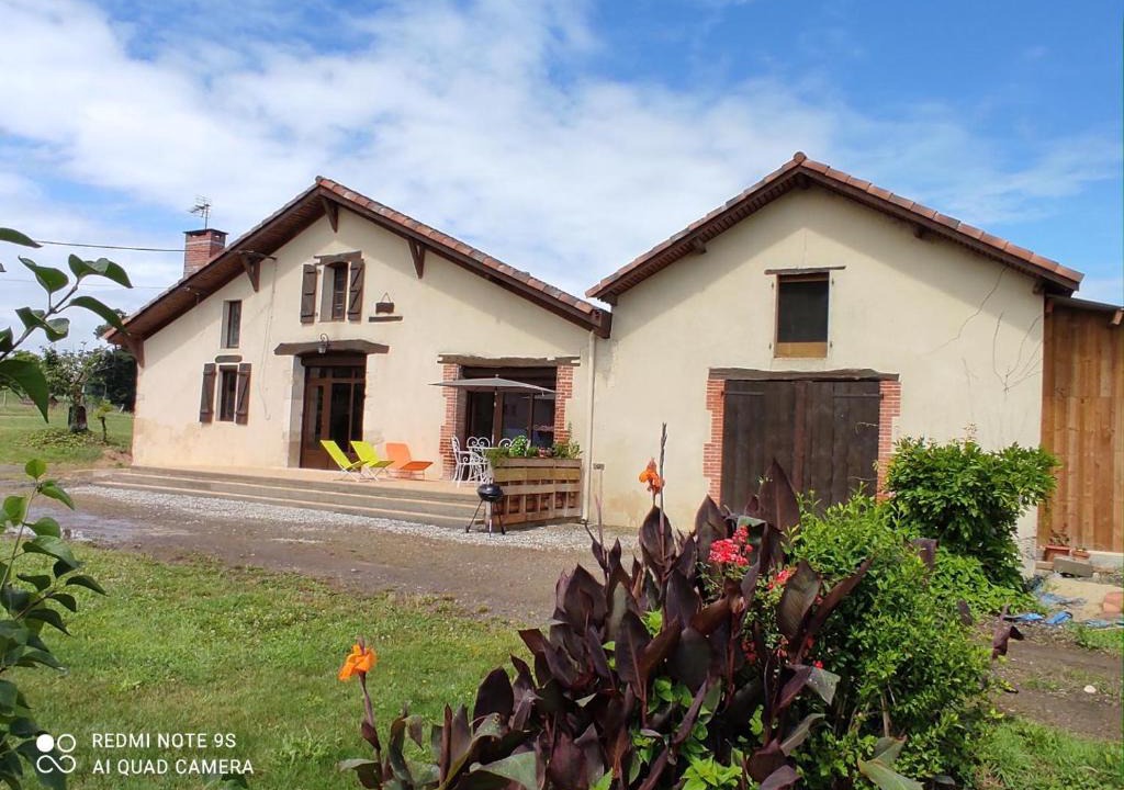 Saint-Lon-les-Mines House | Le petit saou du becq