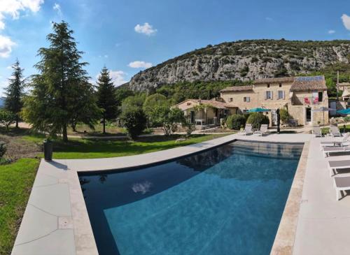 Beaumont-du-Ventoux House | le Pitchounet, gîte 2p Lacets du Ventoux meublé de tourisme 3 étoiles