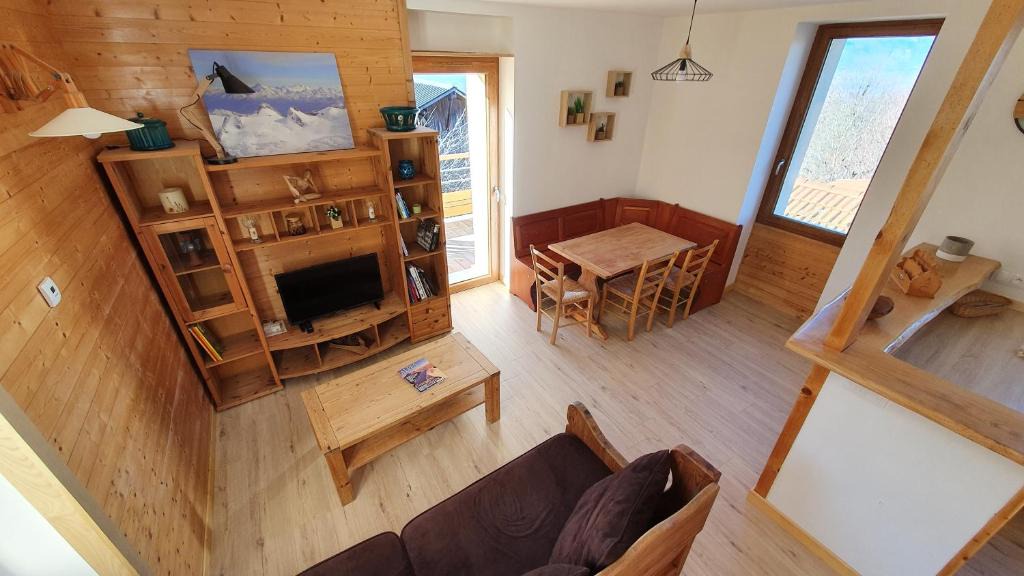 Villaroux Apartment | Le Rebiolon