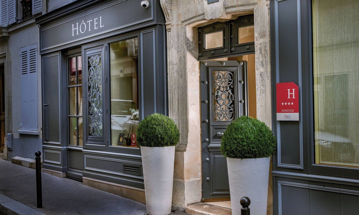 Montmartre Hotel | Le Relais Montmartre